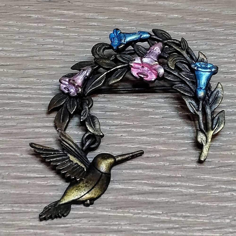 Vintage JJ Jonette Vintage Hanging Hummingbird And Flowers Brooch 1960s 15$
